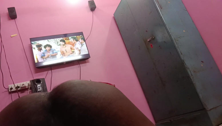 Reshmahotever: Lambendo buceta e chupando spicel
