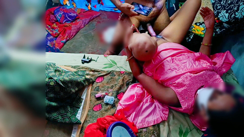 Rakul008: Il 21enne Bhabhi ha tirato fuori la moglie dell'amico e ha...