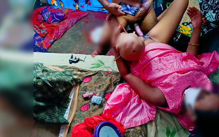 Rakul008: 21 Year Young Bhabhi Pulled Out Friend's Wife and Left...