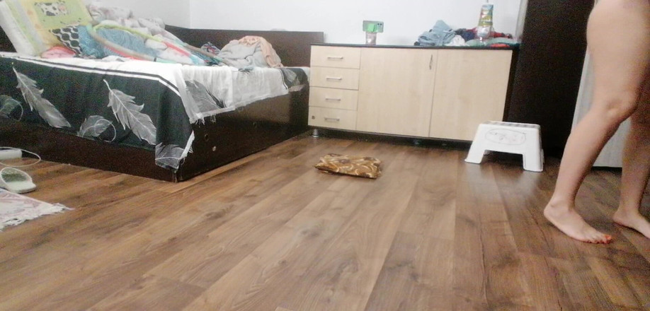 Amateur_MS: Soție sexy Antrenament acasă goală - soție amatoare se masturbează cu...