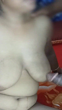 Tombul desi ile sikiş