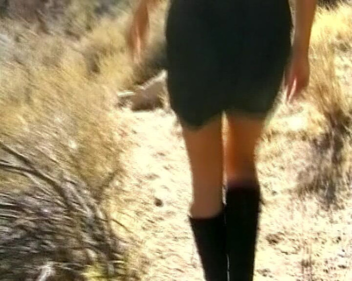 Hardcore German Club: Německá děvka pojídající mrdku byla ošukaná venku v poušti