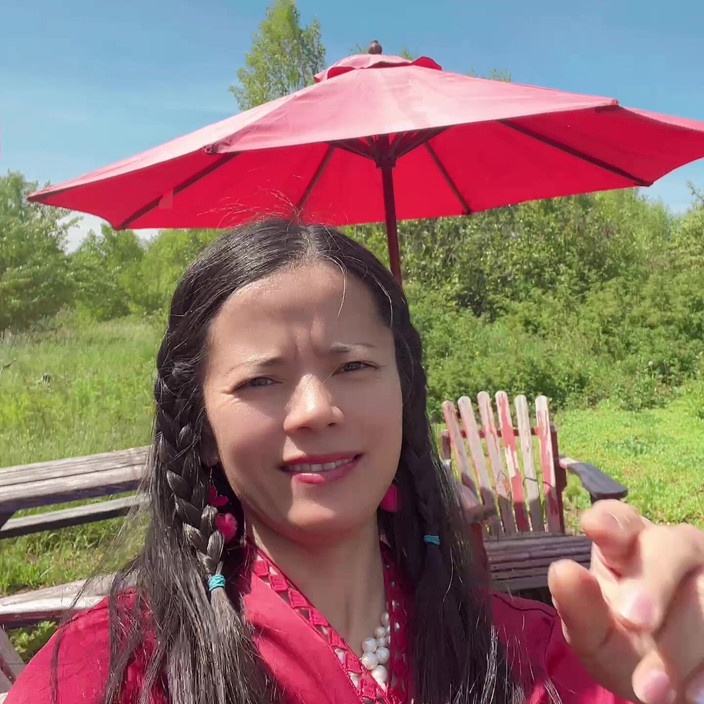 sweethanajapanese: Anděl Sexy Nahý Na Židli Venku