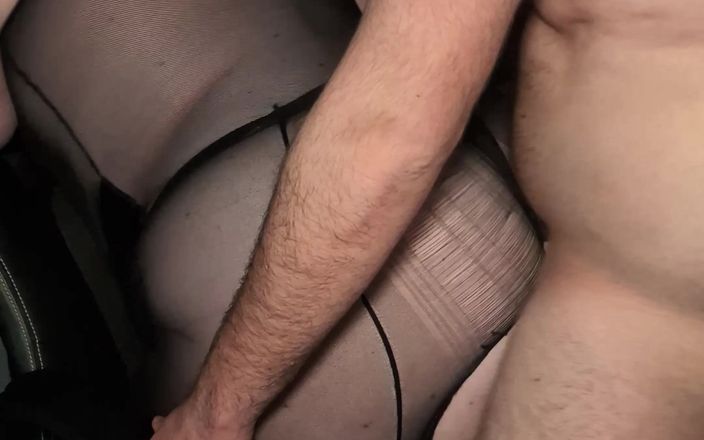 EvStPorno: Проникновение в большую задницу, анальный оргазм, боди, нижнее белье в колготках, комбинезоне
