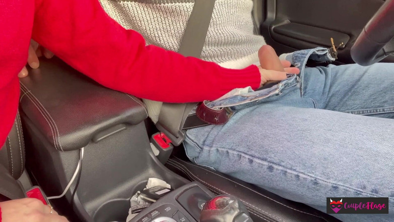 Coupleflage: Na Estrada Eu Faço O Motorista Do Uber Gozar