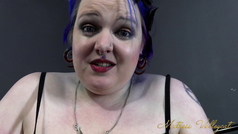 Mxtress Valleycat: I'll Eat Those So You Don't Get Fat