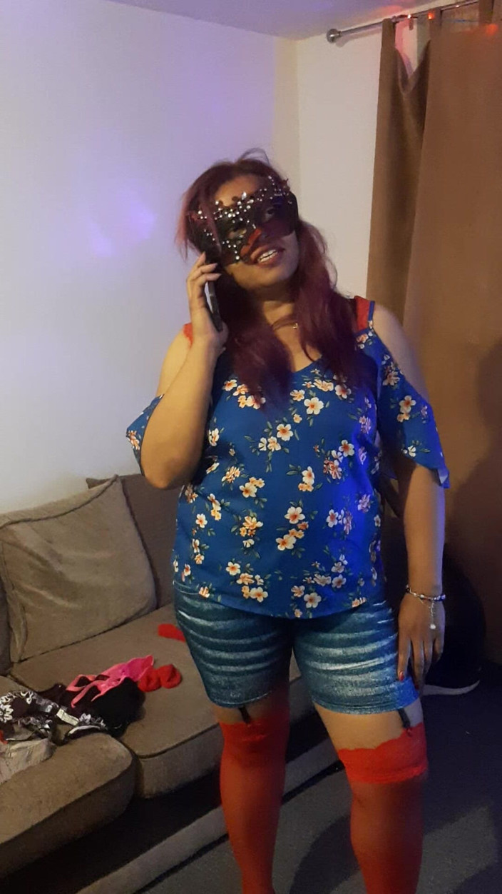 Gloriousshelly: Lexy fait la lessive