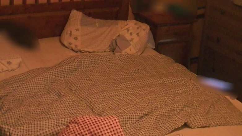 Mark Hannes: La culotte de ma belle-mère se masturbe