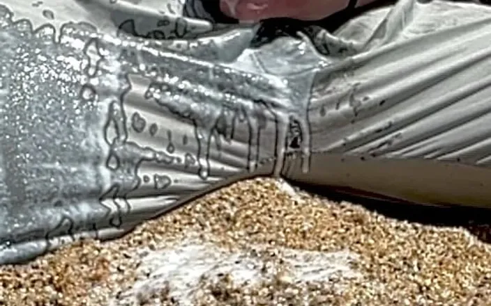 Hyperspermia: Triple Beach Orgasm 3rd
