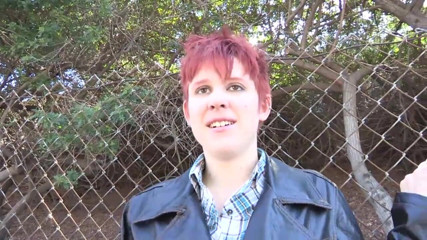 American Idol X: Dominative lesbian plays with friend