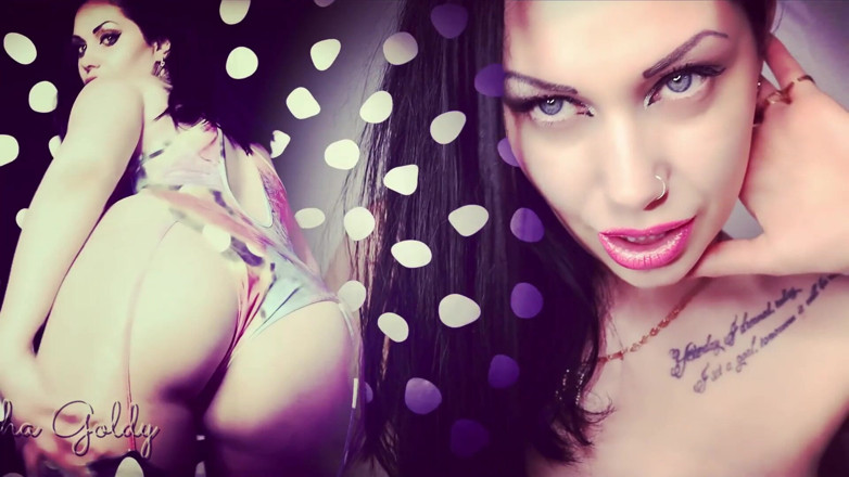 Goddess Misha Goldy: Brilho labial e luxúria corporal sensual!