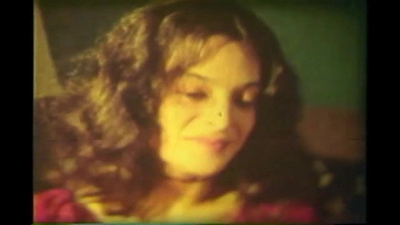 Vintage megastore: De jeunes salopes des années 60 se font baiser leur chatte...