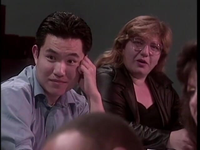 Anal seduction: Sexy blonde tiener wordt geneukt tijdens een vergadering