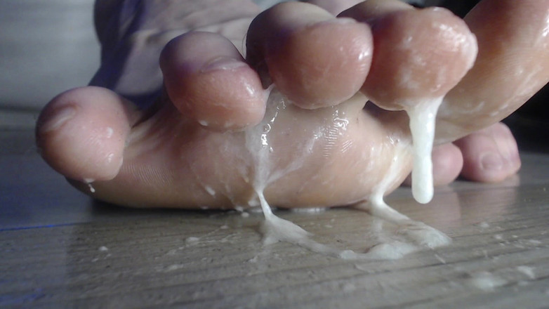 Hunky time: Kaki pancutan air mani zakar lurus