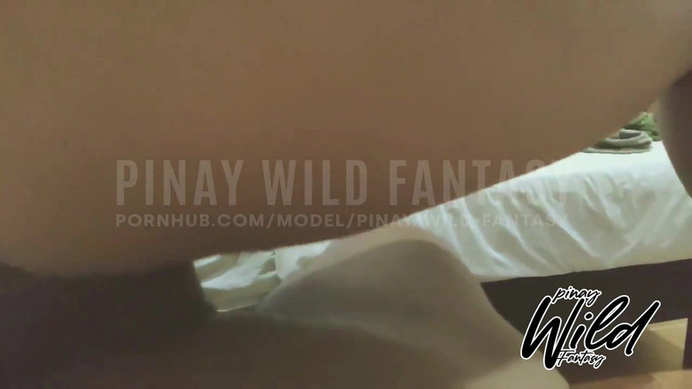 PinayWildHotCouple: Mister je v práci, takže sousedova manželka Trinasty - Pinay Virální