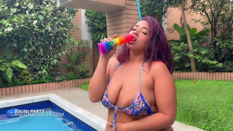 Busty BBW Latinas: Welcome to Hanna Mills bikini party