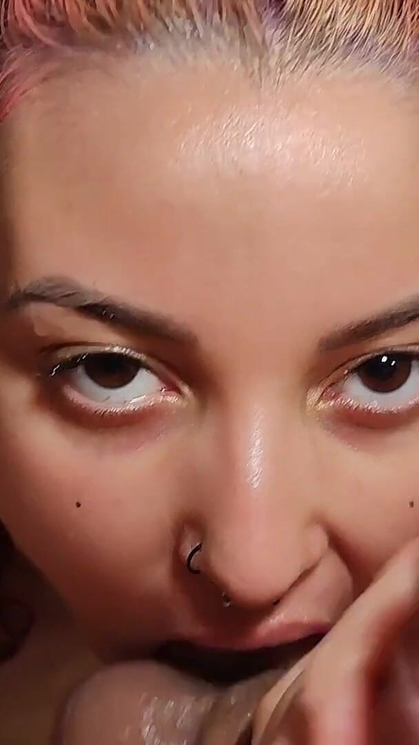 All You Can Fetish: Bg Chuveiro, peitos, boquete, garganta profunda com gozada facial