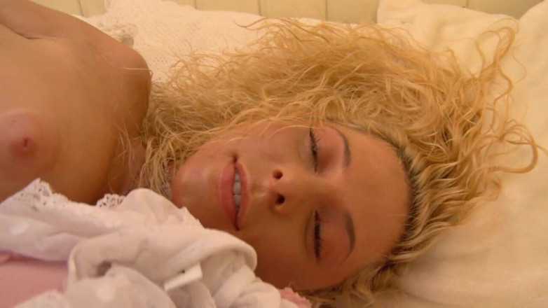 Adult Deluxe: Big boobed teen toys her bald pussy