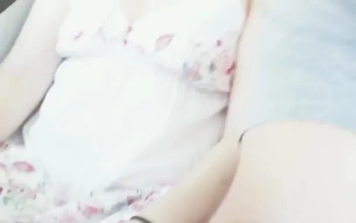 Activecouplearg: Caught on the Bus While Masturbating the Man
