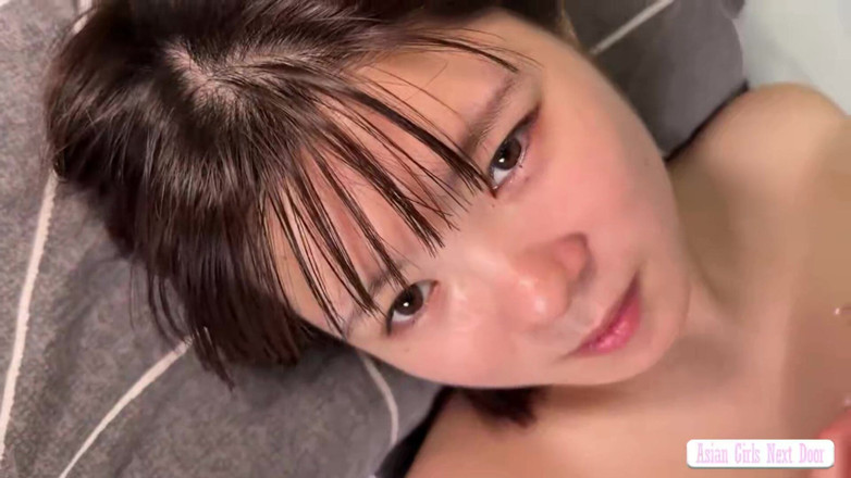 Temptation: Cute and Innocent Beauty Was Easily Swept Away, Leading to...