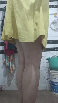 Priya Bhabi Sunday Enjoy Bath Video