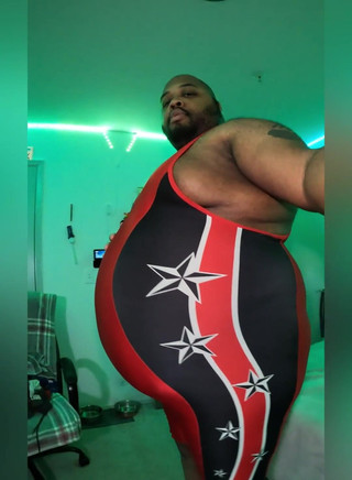 Blkhole420: Singlet inflace a uvolnění s prdy