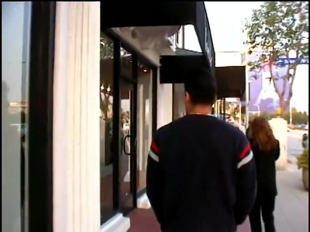 Gays Case: Blonda homosexuală își deschide picioarele larg pentru ca iubitul său să-l...