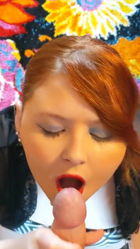 POV ręczna robota z Sophią Sinclair