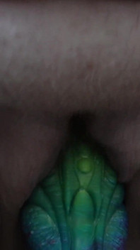 Continuarea Micii Impresii, cu vibratorul meu colorat Dragon.
