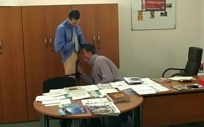 Gay vintage vibes: 음탕한 남성의 충동 플레이 #9