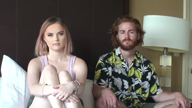 Video Wonderland Productions: River Fox suka berkongkek