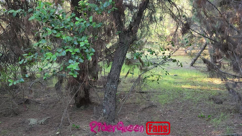 Riderqueen BBW Step Mom Latina Ebony: Riderqueen Alone, Venku, Fan videa