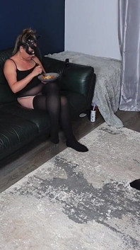 Gimp 喂食 女主调教