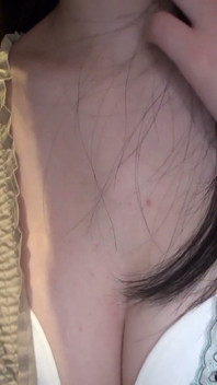 [Servizio Sessuale Sotterraneo] Ragazza gentile con capelli doppi neri, Sakura, 21 anni