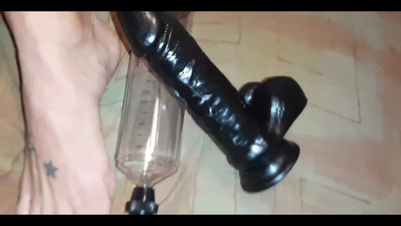 Danaxmuscles: Clítoris gigante goteando