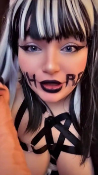 Caught the Fat Maid Masturbating