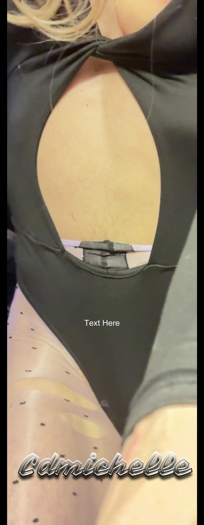 Feeling sexy today crosdressing: Crossdresser Cdmichelle v černé kombinéze v punčochách