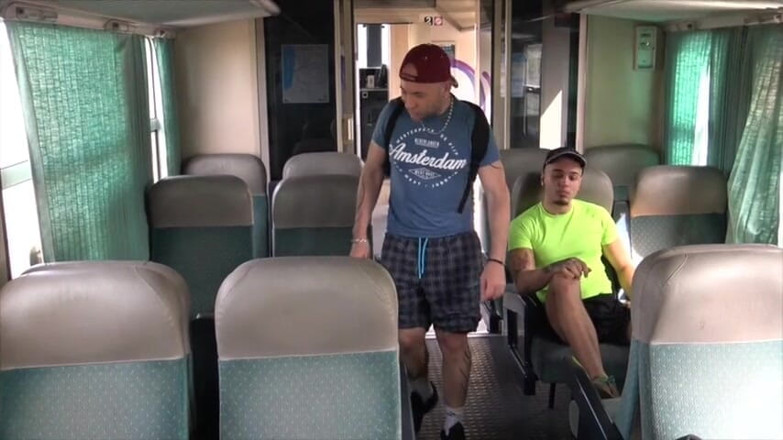 Gaybareback: Pieprzony oklep w pociągu przez prostego Araba