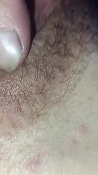 Minha namorada esguicha novamente