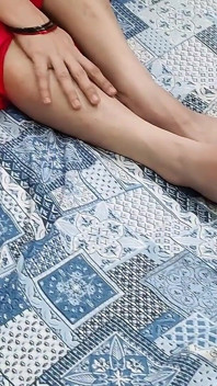 Mallu Desi Couple Cum on Body, Girl in Saree Doing Foot Job and Wild Sex