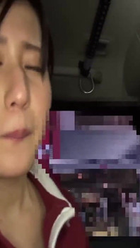 Yumi - Portofoliul Femeii muncitoare (18 ani) Vol. 3