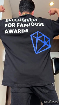 Modeling the Gift From Faphouse