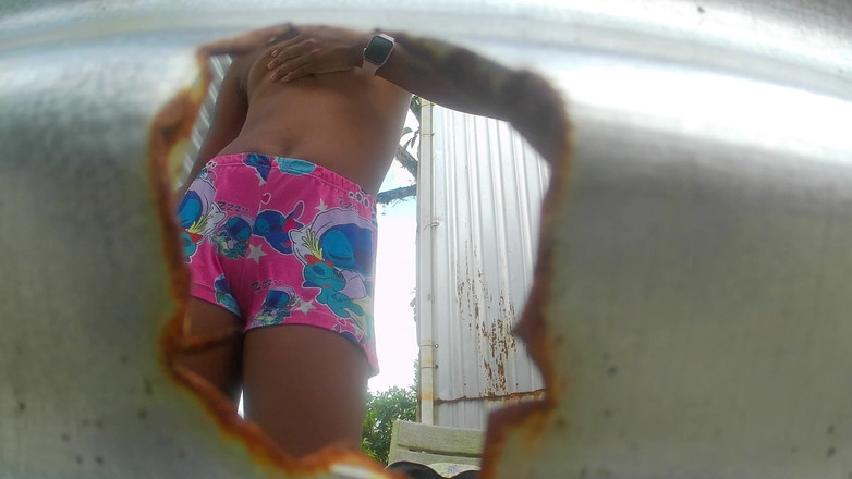zendella usain: Cabina Publica De Playa Brasill