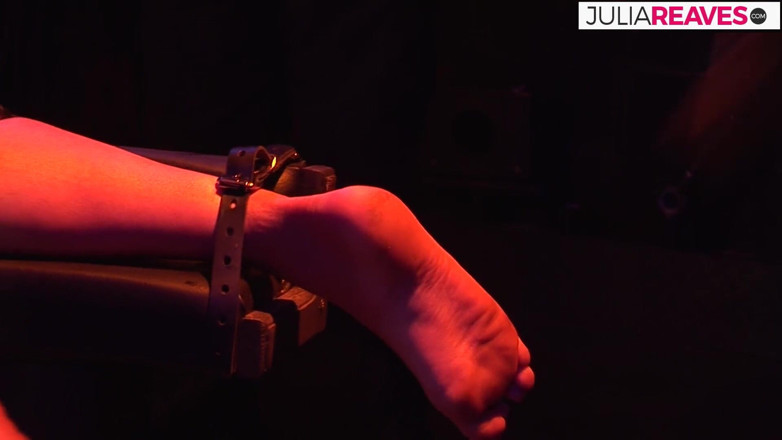 BDSM WORLD: Interrogation room