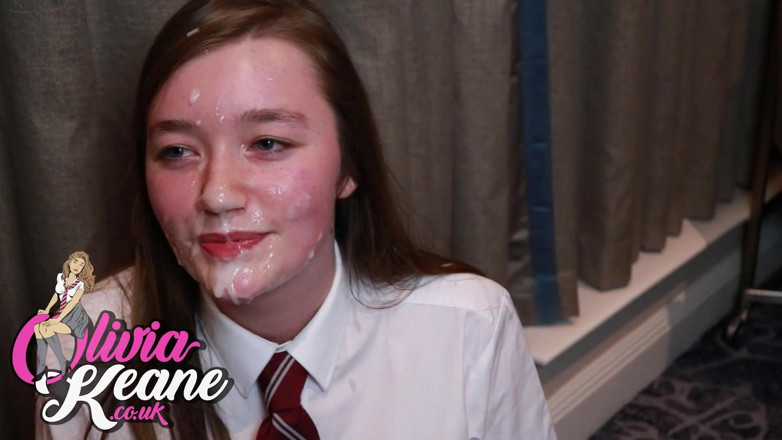 Olivia Keane: Più di 70 sborrate su olivia Keane 18 anni !!