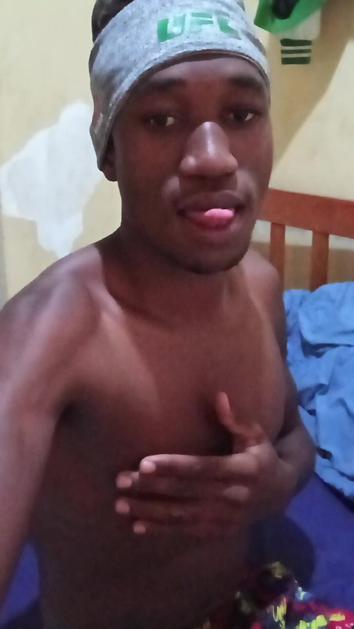 Young big cock: Africké šťavnaté péro