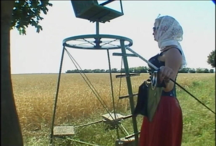 Absolute BDSM films - The original: Домінування на свіжому повітрі - королева бдсм