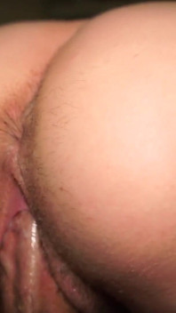 POV: Sinterklas Hamil Merawat Penis Anda!