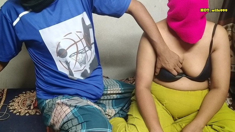 Hot_wife999: Indická vesnická manželka s manželem poprvé v romantické ložnici