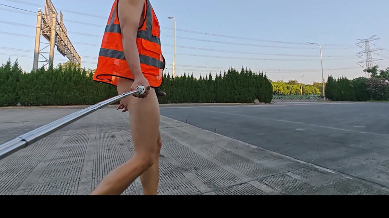 ChineseBisexual: Naked Patrolling a Busy Road Construction Site and Masturbating on...